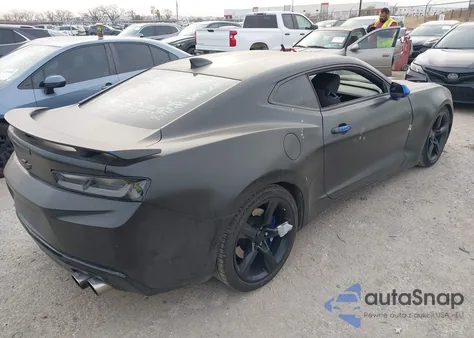 2018 Chevrolet Camaro 1Ss from USA, damaged, VIN 1G1FF1R77J0175385